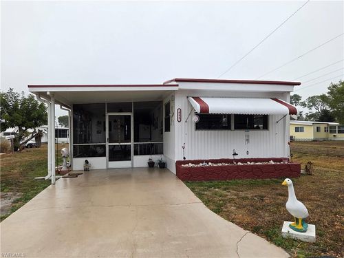 881 Homestead Dr, NORTH FORT MYERS, FL, 33917-6369 | Card Image