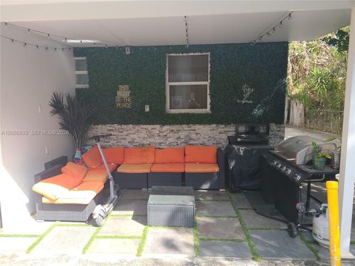 6-168 Nw 32nd St, Miami, FL, 33127-3769 | Card Image