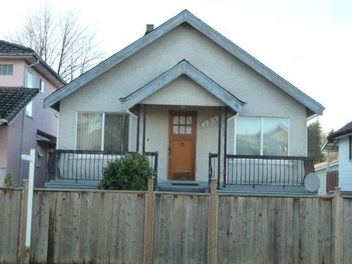 4955 Quebec St, Vancouver, BC, V5W2N3 | Card Image