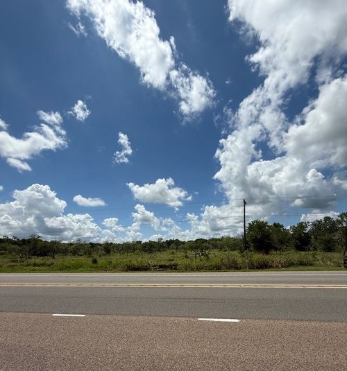 1942 W Highway 84, Mexia, TX, 76667 | Card Image