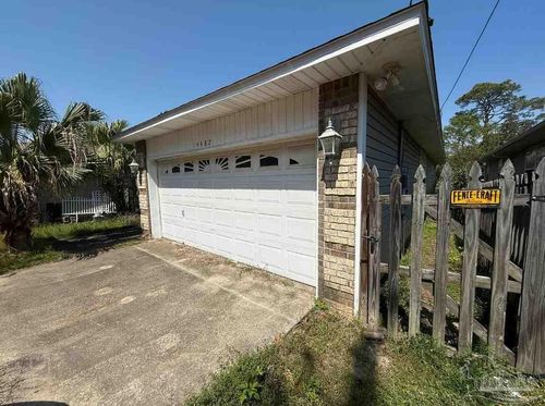 14482 Innerarity Point Rd, Pensacola, FL, 32507-8456 | Card Image