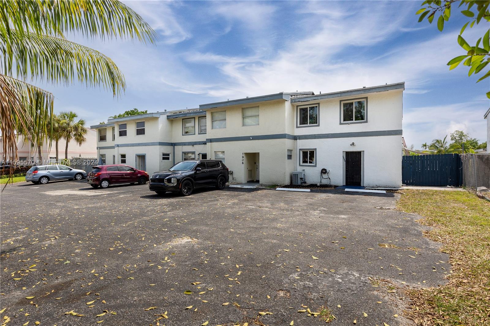 8th St, North Lauderdale, FL 33068