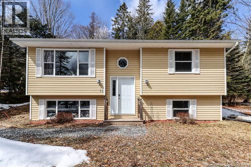 19 Leeswood Dr, Quispamsis, NB, E2G1N1 | Card Image