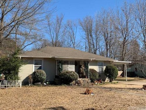 1934 Lee Ave, Conway, AR, 72034 | Card Image