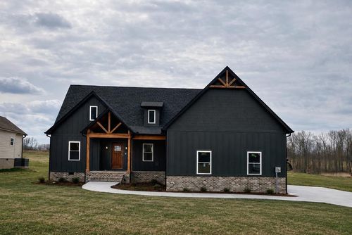 6584 Thomas Twin Oak Rd, Baxter, TN, 38544-4731 | Card Image