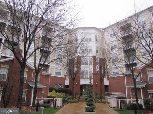 unit-421-1625 International Dr, MCLEAN, VA, 22102-4815 | Card Image