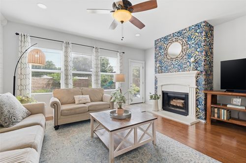 5016 Pebble Beach Trl, Denton, TX, 76208-6016 | Card Image