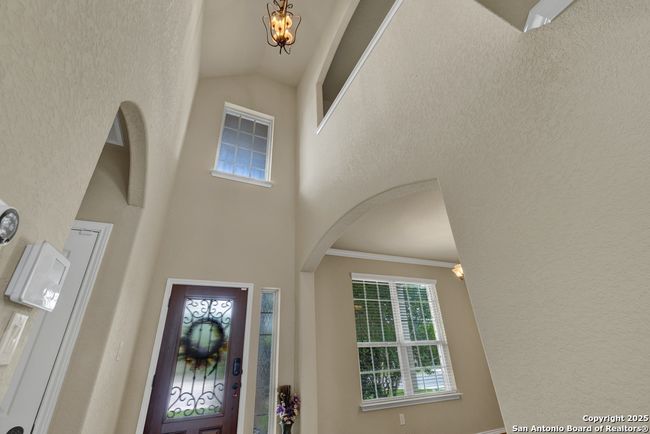 2330 Broken Wheel Ln, House other with 4 bedrooms, 4 bathrooms and null parking in New Braunfels TX | Image 6