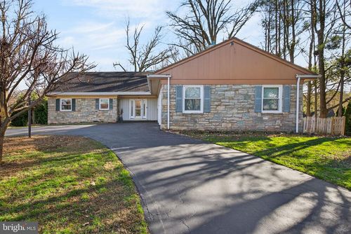 70 Waverly Ave, LANCASTER, PA, 17601-3728 | Card Image