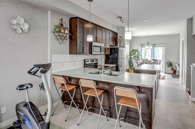 3 Redstone Circle Ne, Home with 3 bedrooms, 2 bathrooms and 2 parking in Calgary AB | Image 7