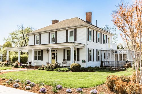 151 Burke Street, Appomattox, VA, 24522 | Card Image