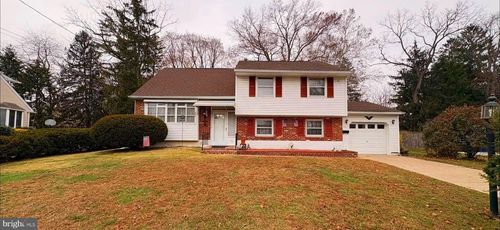 12 Winding Way, MOUNT HOLLY, NJ, 08060-1235 | Card Image