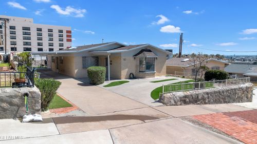 1612 Georgia Pl, El Paso, TX, 79902-2812 | Card Image