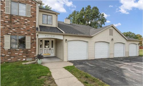 2121 Tupelo Ln, Chesterton, IN, 46304-3032 | Card Image