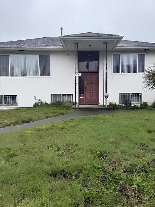 3281 E 46th Avenue, Vancouver, BC, V5S1B2 | Card Image