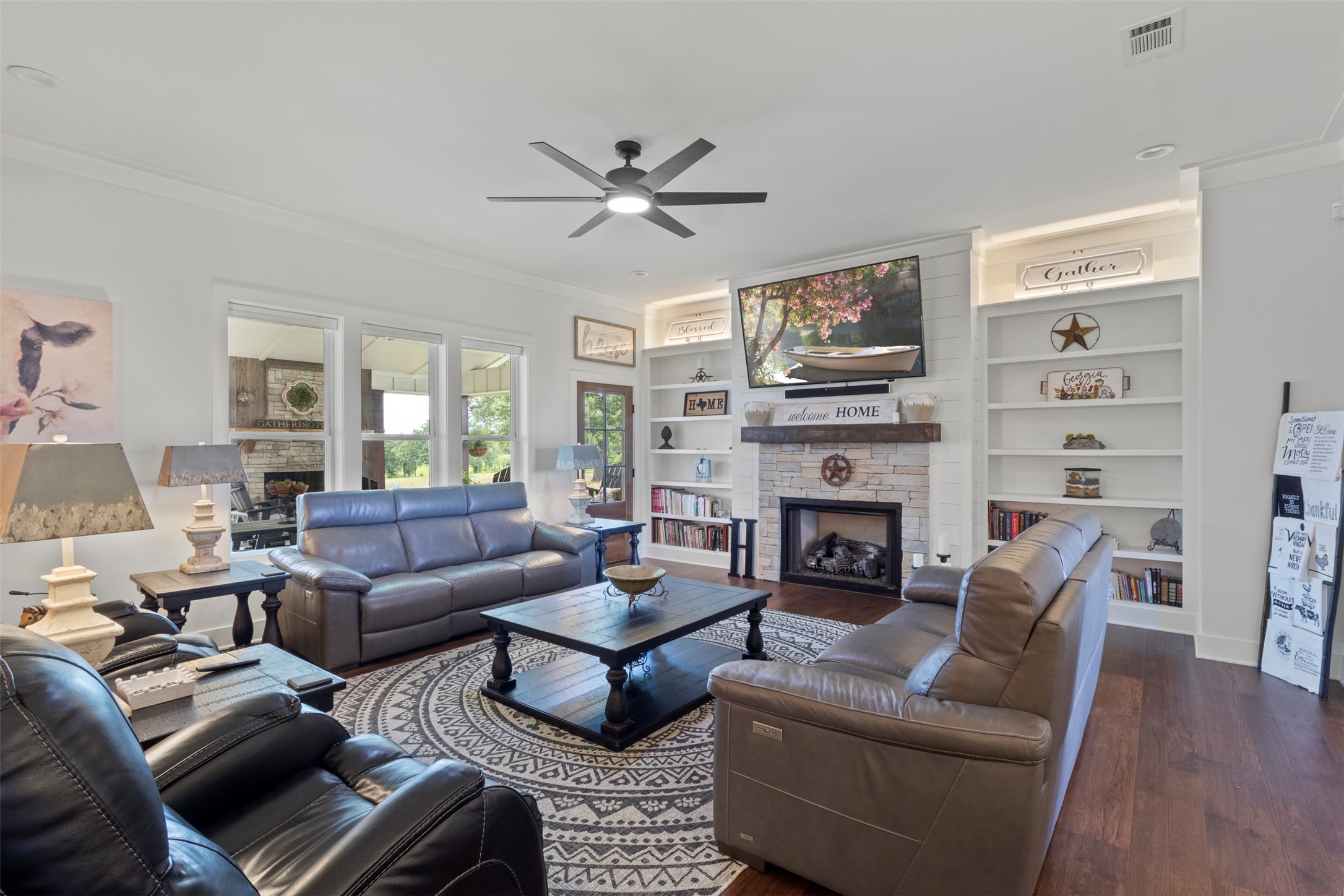 Residential in Edgewood 3
