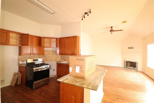 5231 Sherilynn Dr, House other with 3 bedrooms, 2 bathrooms and null parking in Spring TX | Image 4