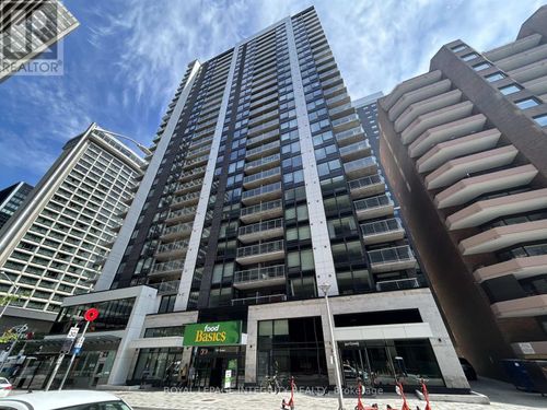 810-340 Queen St, Ottawa, ON, K1R0G1 | Card Image