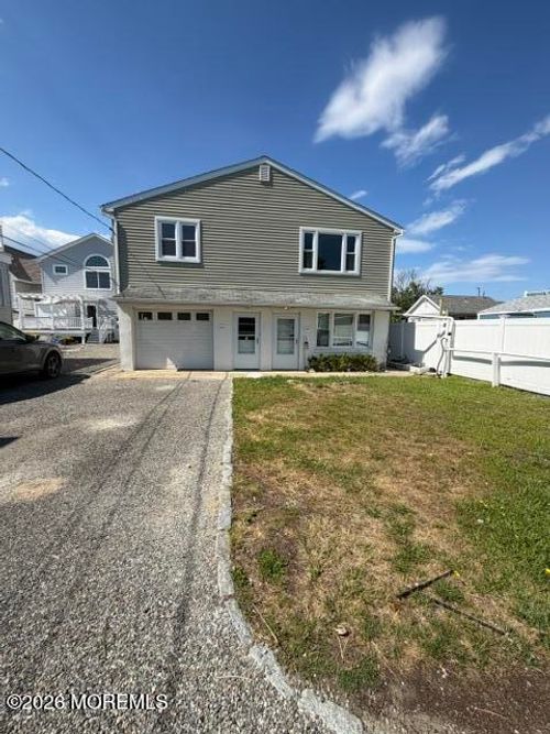 445 E Bayview Ave, Ocean Gate, NJ, 08740-1313 | Card Image