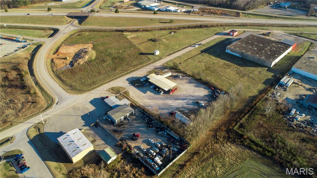 Commercial Sale in Poplar Bluff 2