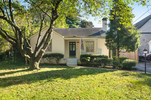 917 Winston Pl, Nashville, TN, 37204-3830 | Card Image