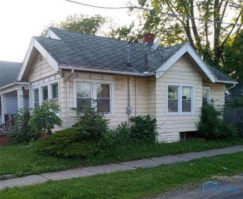 2002 Brame Pl, Toledo, OH, 43613-4517 | Card Image