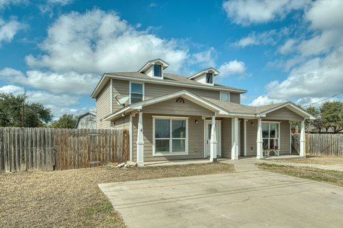 a-104 Castleberry Ct, Bertram, TX, 78605-4466 | Card Image
