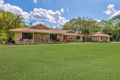 14817 Stirrup Lane N, House other with 3 bedrooms, 2 bathrooms and null parking in Wellington FL | Image 1