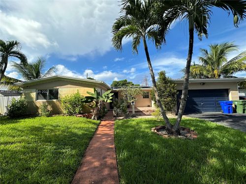1-6439 Sw 7th St, Pembroke Pines, FL, 33023-1519 | Card Image