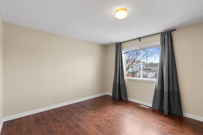 16 Hidden Valley Link Nw, Home with 3 bedrooms, 2 bathrooms and 2 parking in Calgary AB | Image 23