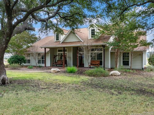 272 Schaper Rd, Fredericksburg, TX, 78624-6999 | Card Image