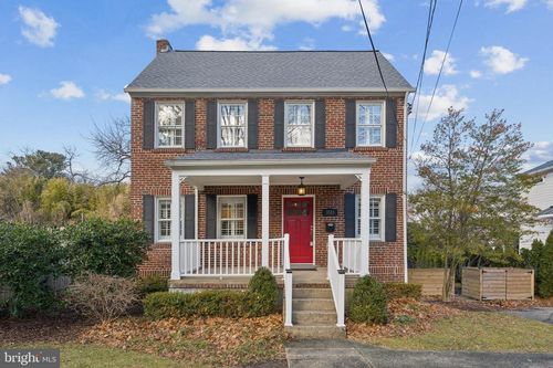 3515 Taylor St, CHEVY CHASE, MD, 20815-4020 | Card Image