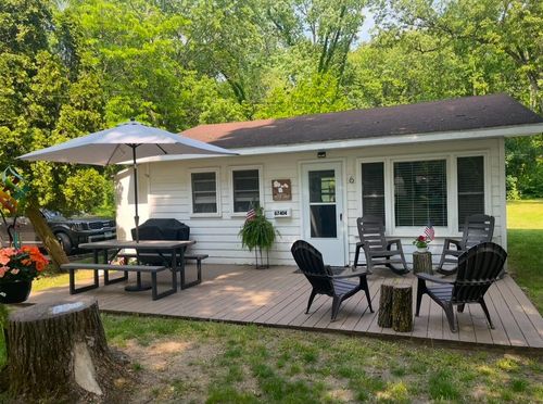 6-67404 Victory Shore Dr, Dowagiac, MI, 49047-8986 | Card Image