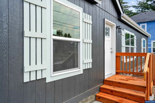 851 Nw Alder St, Mill City, OR, 97360-2139 | Card Image