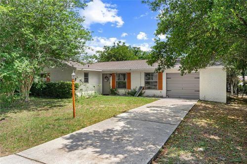 9303 Pine Ln, Ocala, FL, 34472-2905 | Card Image