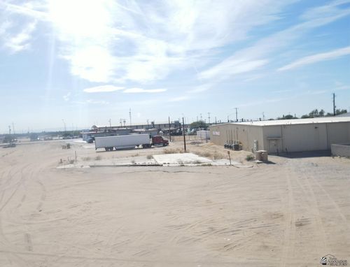 718 E F St, San Luis, AZ, 85336-7049 | Card Image