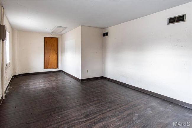 Upper Room 5 | Image 53