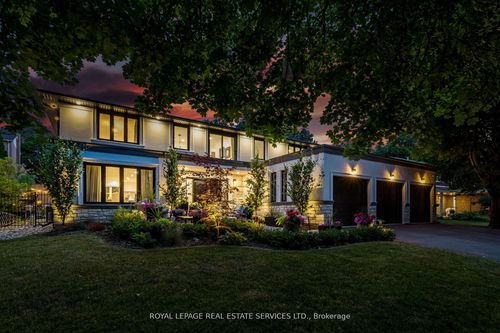 2498 Robin Dr, Mississauga, ON, L5K2G3 | Card Image