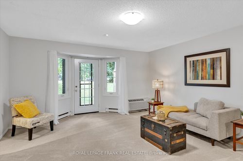 8-645 Whitaker St, Peterborough, ON, K9H7L5 | Card Image