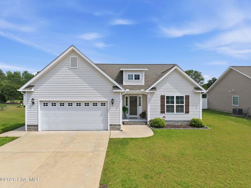 2537 Rhinestone Dr, Winterville, NC, 28590-6727 | Card Image