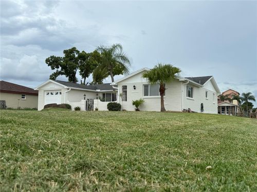 9927 Island Harbor Dr, Port Richey, FL, 34668-3552 | Card Image