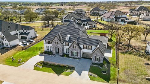 3905 Dashiell Dr, Flower Mound, TX, 75022-1077 | Card Image