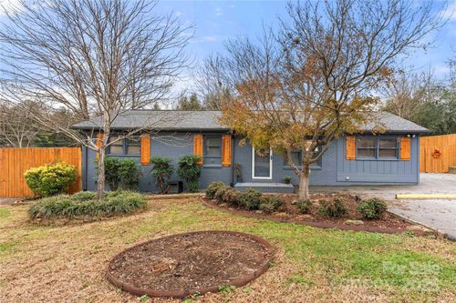 2311 Maplewood Dr, Gastonia, NC, 28052-9409 | Card Image