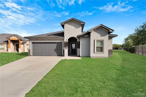 938 Arroyo Cir, Mercedes, TX, 78570-0318 | Card Image