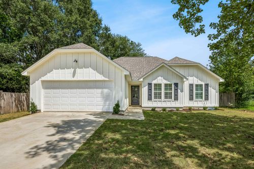 4340 Castle Heights Dr, Memphis, TN, 38141-7205 | Card Image