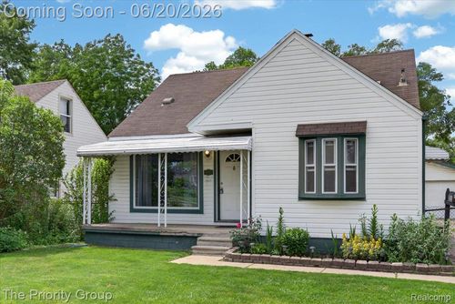 26791 Normandy St, Roseville, MI, 48066-3565 | Card Image