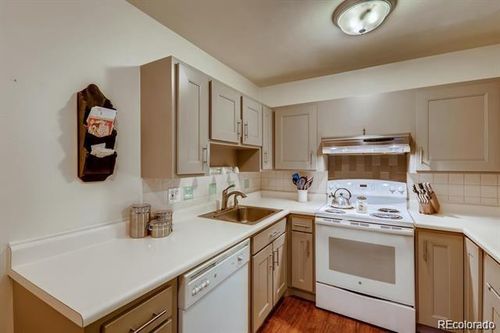 apt-13b-665 S Clinton St, Denver, CO, 80247-1592 | Card Image