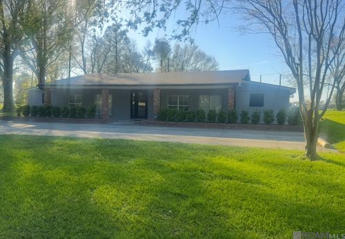 7427 Highway 1 S, Donaldsonville, LA, 70346-8406 | Card Image