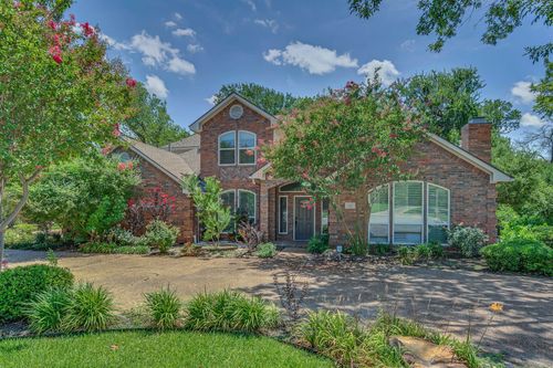 618 Duvall Blvd, Highland Village, TX, 75077-6948 | Card Image