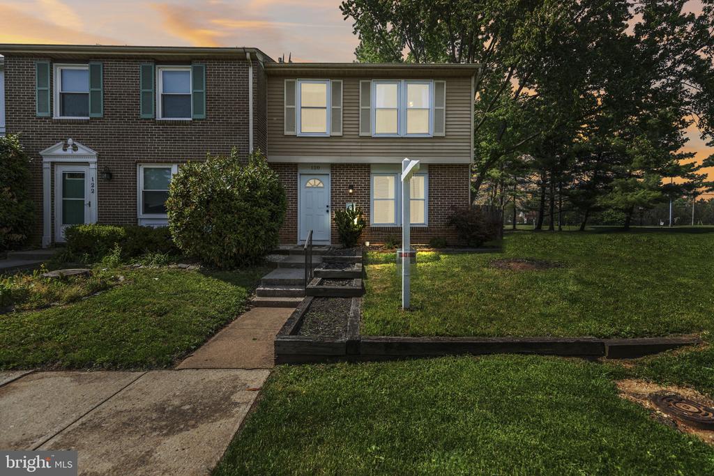 Residential in WALKERSVILLE 2